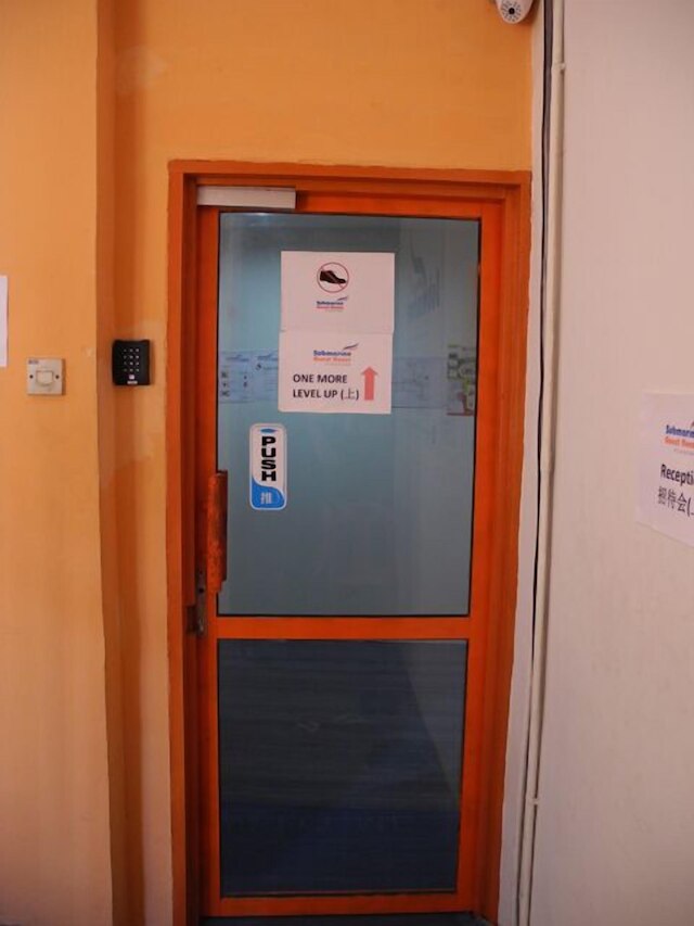 サブマリン ゲストハウス セントラル マーケット - ホステル