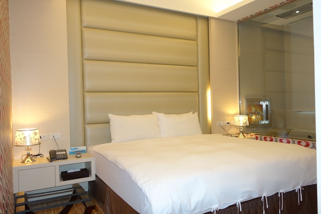 スカイライト B&B