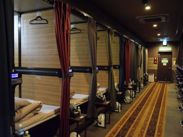 安心お宿 新宿駅前店 - 男性専用