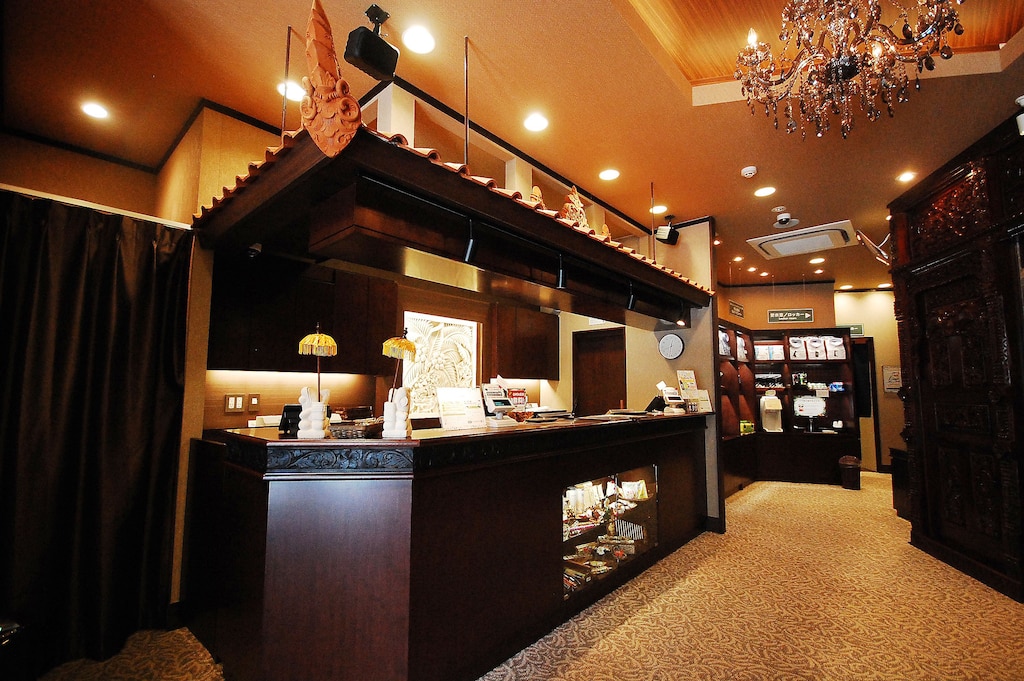 4.豪華カプセルホテル 安心お宿 秋葉原店