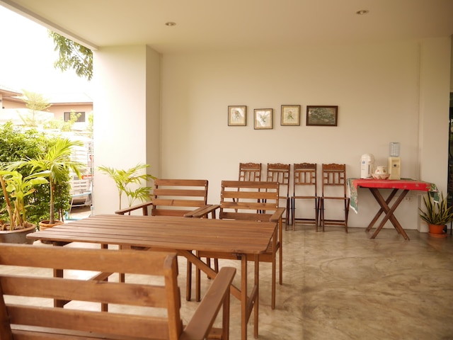 ザ ミート グリーン アパートメント