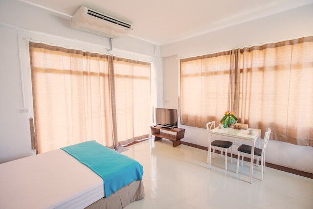 ザ ミート グリーン アパートメント