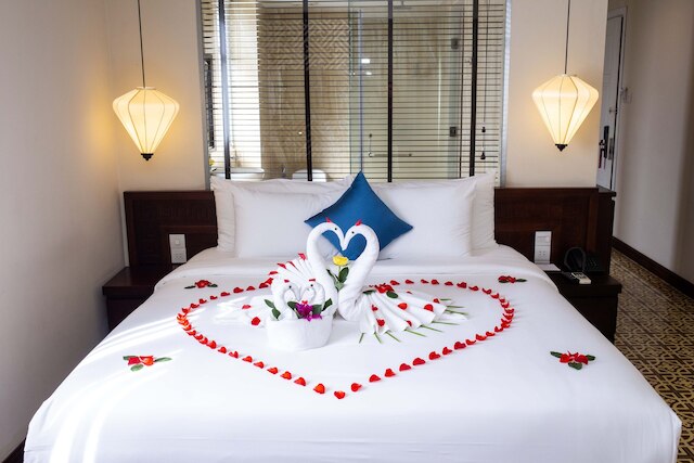 ロイヤル リバーサイド ホイ アン ホテル