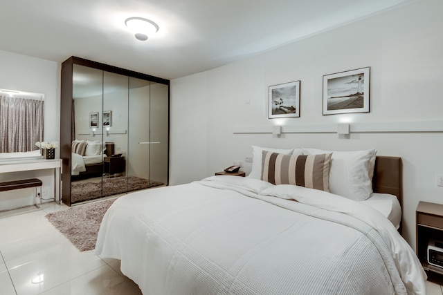 ブラック パール ラグジュアリー アパートメンツ