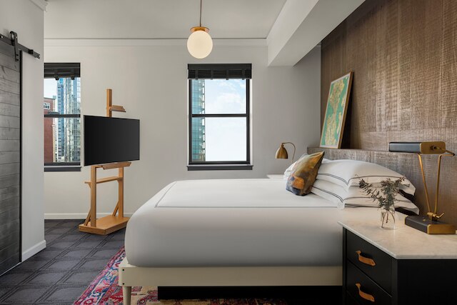 キンプトン パラディアン ホテル by IHG