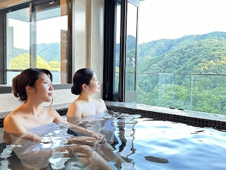 全室半露天風呂付きコンドミニアムホテル ガーランドコート宇佐美