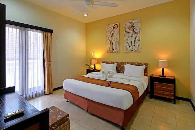 クタ タウンハウス アパートメンツ