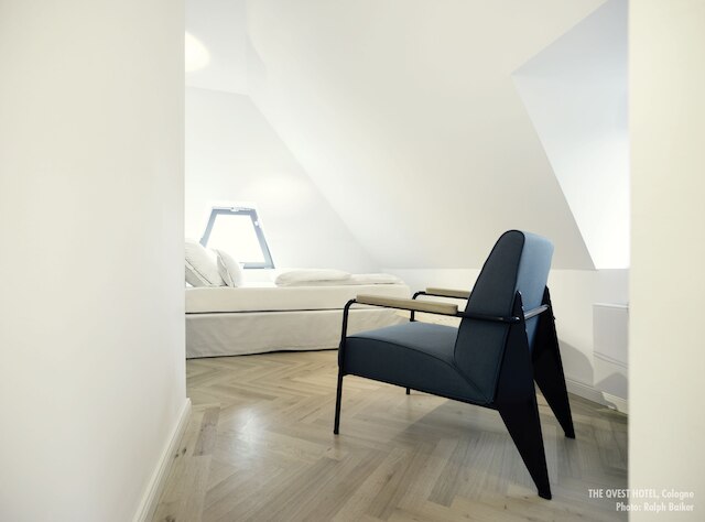 ザ クエスト ハイドアウェイ