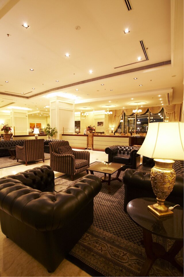 ロイヤル チュラン ザ カーブ