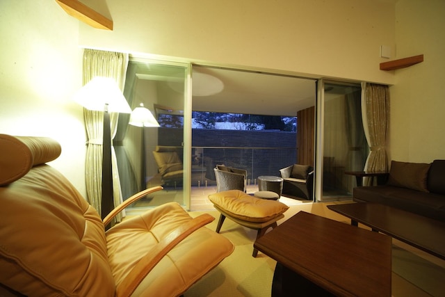 四季 Four Seasons YUZAWA クワトロ QUATTRO