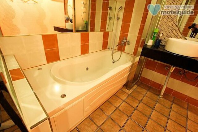 フォクシー モーテル