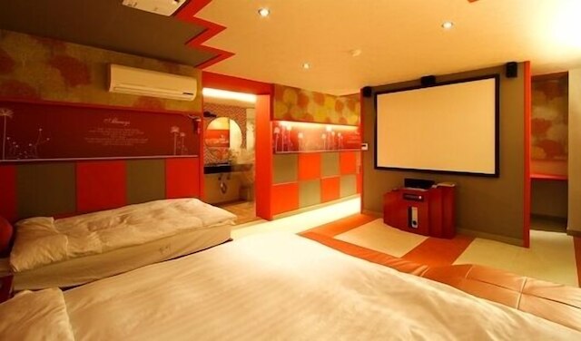 フォクシー モーテル