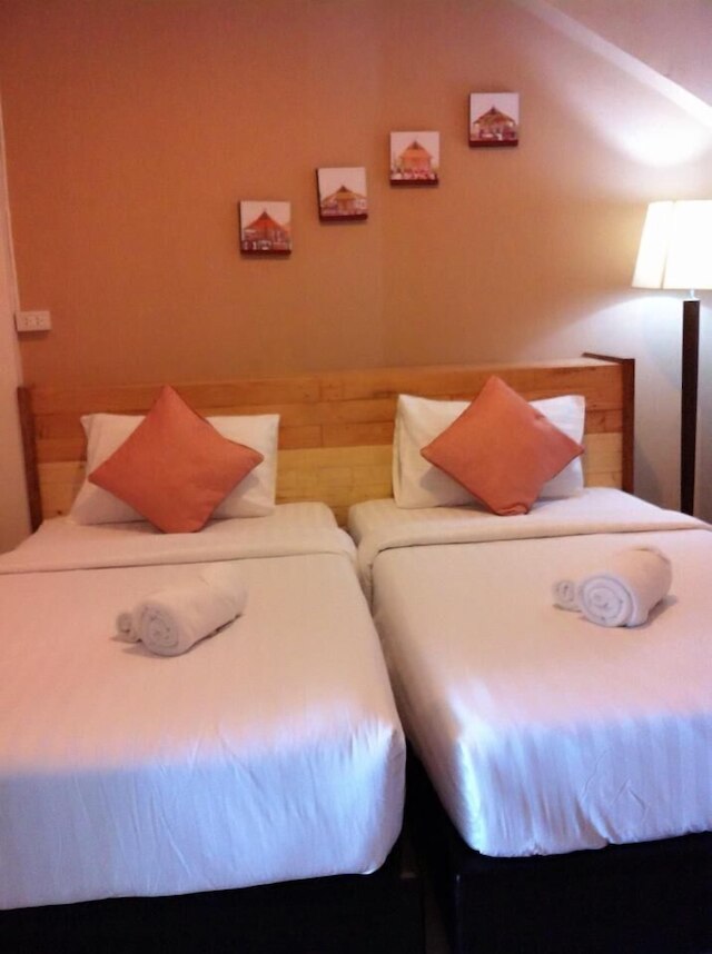 ナップ ボックス ホステル