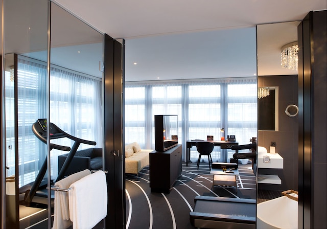 カメハ グランド チューリッヒ オートグラフ コレクション