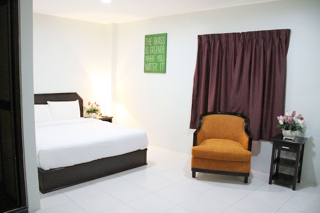 M2 ホテル ムラカ