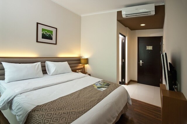 トラベルデイ バンドン