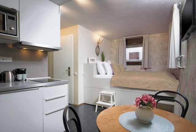 アーツ アパートメンツ バイ アドレズ リヴィング