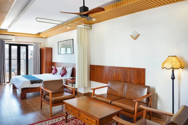 プーミン ホテル リバーサイド