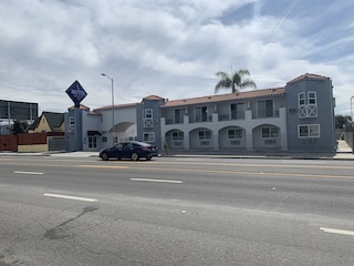 クレセント イン