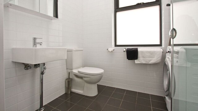 ザ スター アパートメント