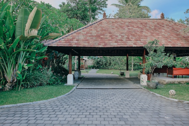 ビーイングサットヴァ ラグジュアリー ウブド