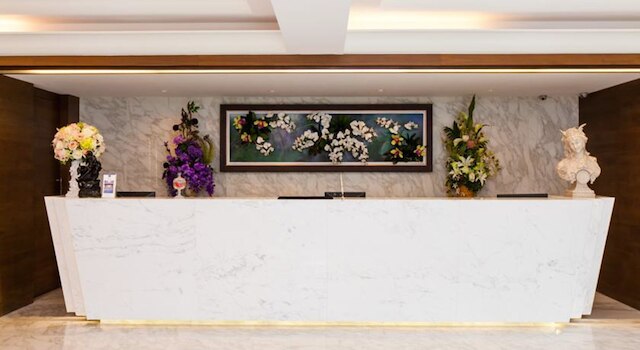 ザ グランド サトーン