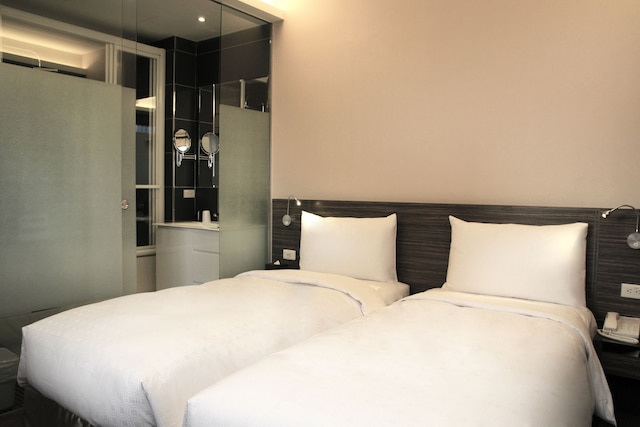 キャピタル ホテル 松山 (首都大飯店松山館)