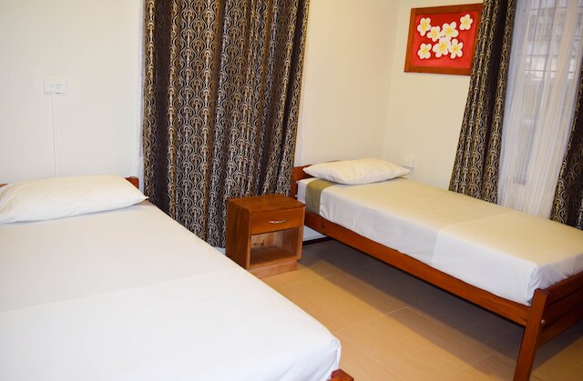 アルミンハジ サービス アパートメンツ