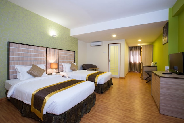 アップタウン ホテル