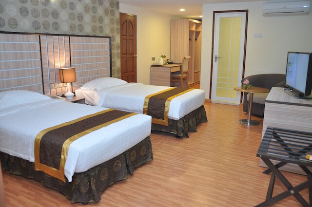 アップタウン ホテル