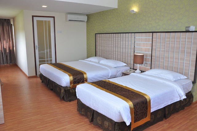 アップタウン ホテル