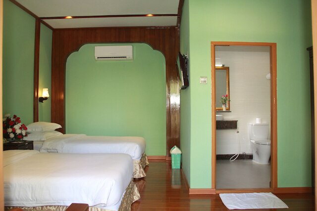 バガン アンブラ ホテル