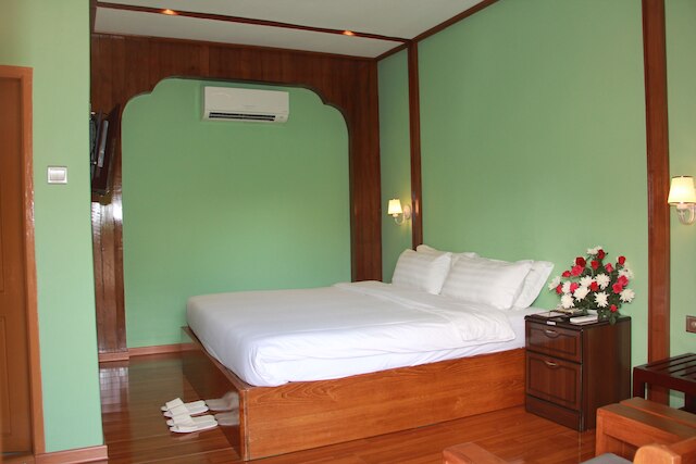 バガン アンブラ ホテル