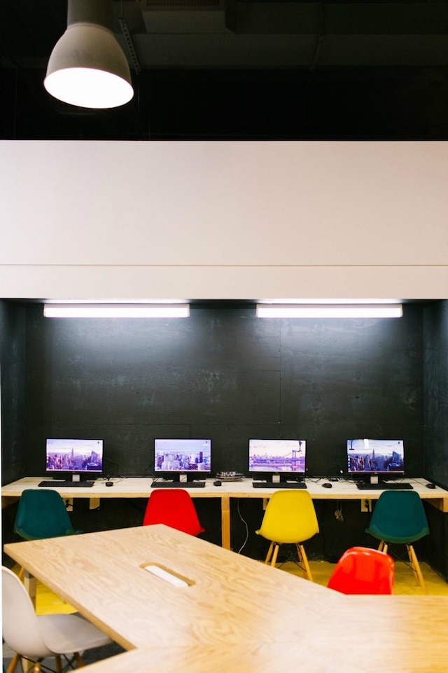 ザ ローカル - ホステル