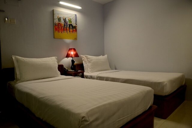 ニュー ヤンゴン ホテル