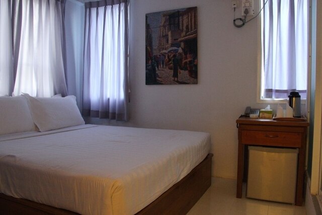 ニュー ヤンゴン ホテル