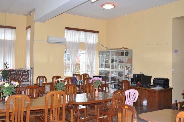 ゴールデン ゲスト イン