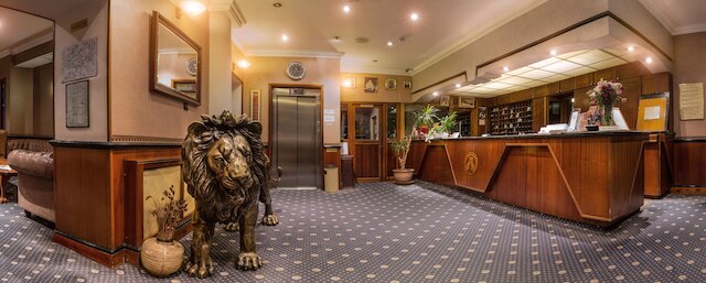 マイター ハウス ホテル