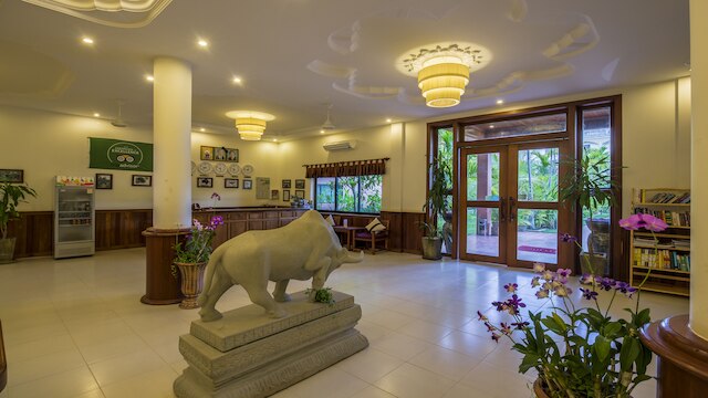 コープレイ ホテル