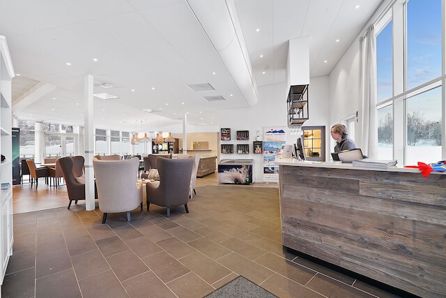 トロムセー ロッジ & キャンピング