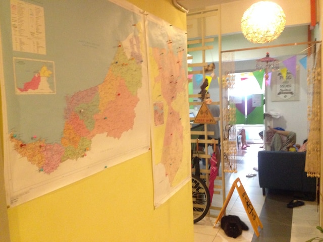 ウッドペッカー ロッジ クチン