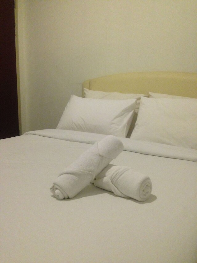 ウッドペッカー ロッジ クチン