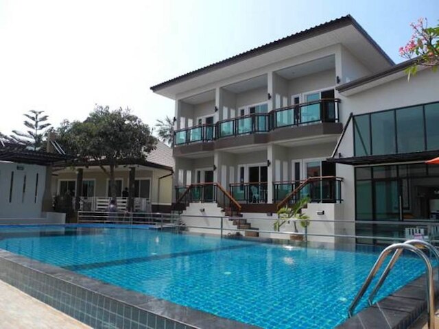 ビー オーキッド プール ヴィラ