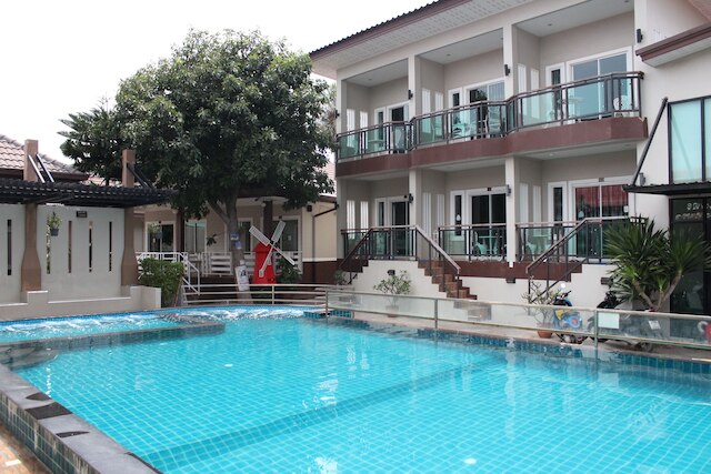 ビー オーキッド プール ヴィラ