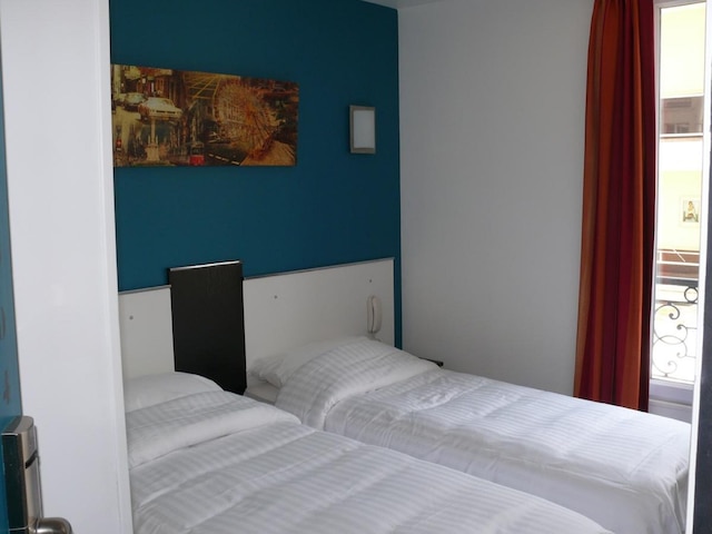 ロイヤル ワグラム