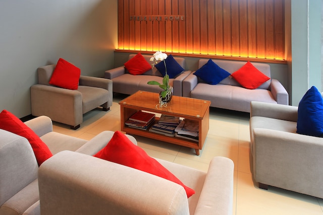 アイボリー ホテル バンドン