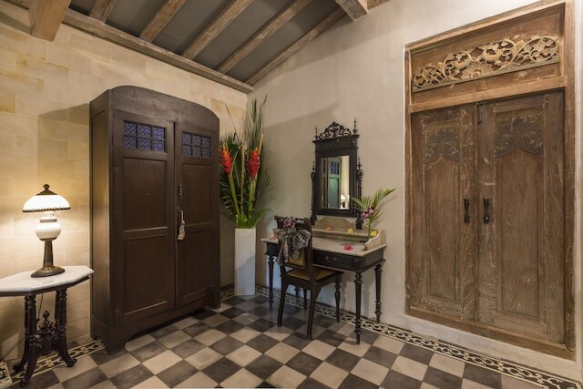 カンプング クチル