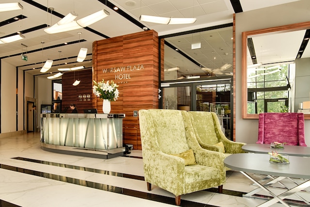 ワルシャワ プラザ ホテル