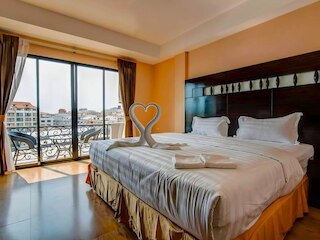 ランド ロイヤル レジデンス パタヤ