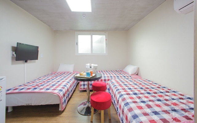 KW ホンダエ ライン ホステル